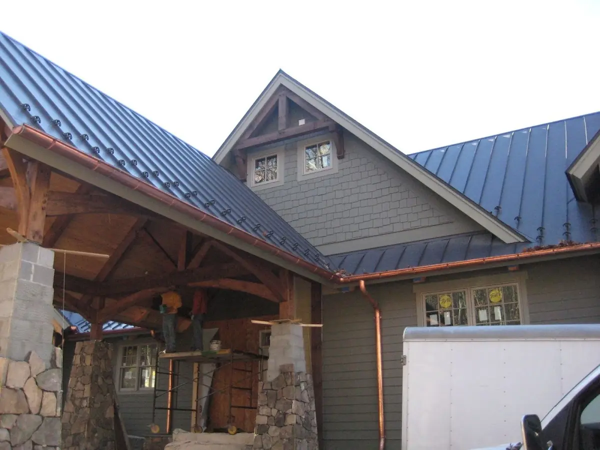 Craftsman Roofing team delivering quality roofing work in Red Mill
